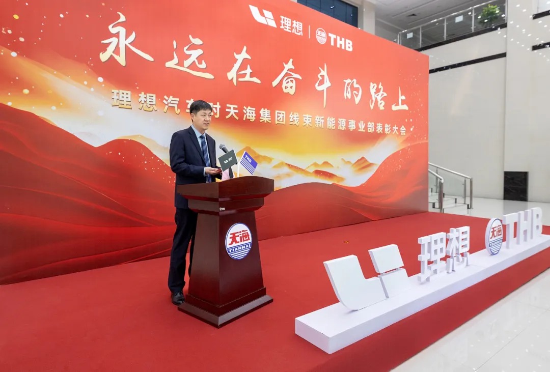 下载 (1).jpg 下载 (1).jpg